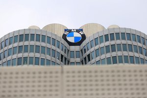 BMW warns of over $1.1 billion charge over antitrust claim