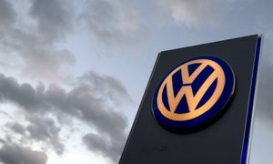 Volkswagen, Northvolt join forces for battery research