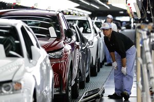 Toyota plans Lexus NX, RXL output at Ontario plant, report says