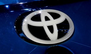 Toyota annual profit rises 3% on cost cuts, lower incentives