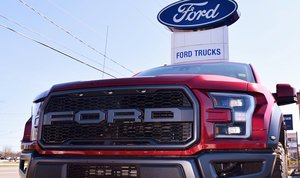 Ford to scale back V-8 engine output at Ontario plant