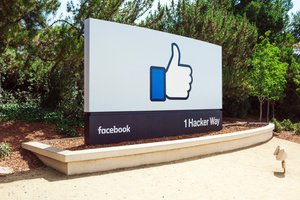 Facebook launches new playbook, e-learning courses for dealers